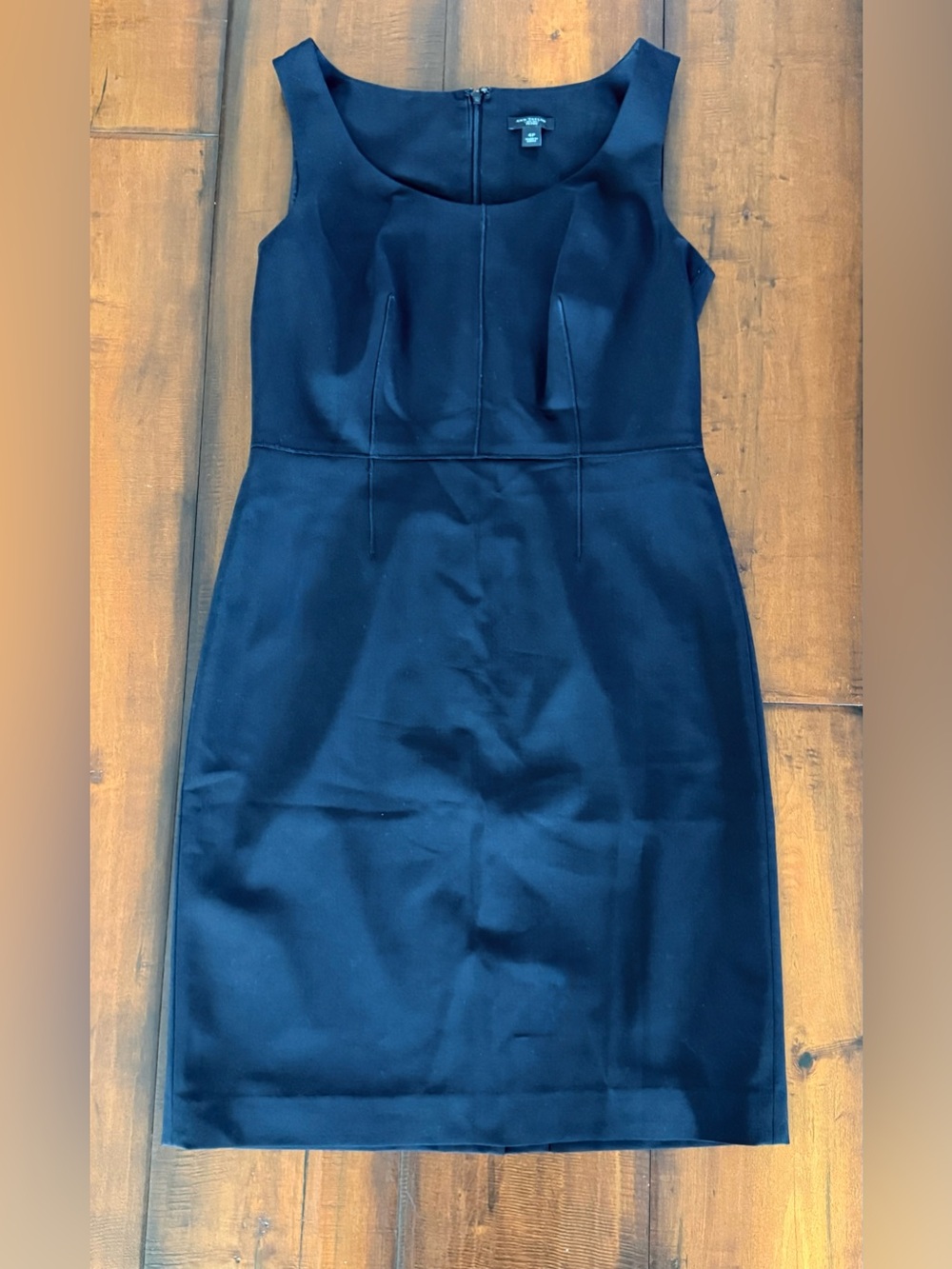 Ann Taylor Black Sleeveless Midi Sheath Dress